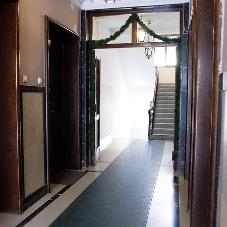Crown Apartment - Your Royal Stay Белград Стая снимка